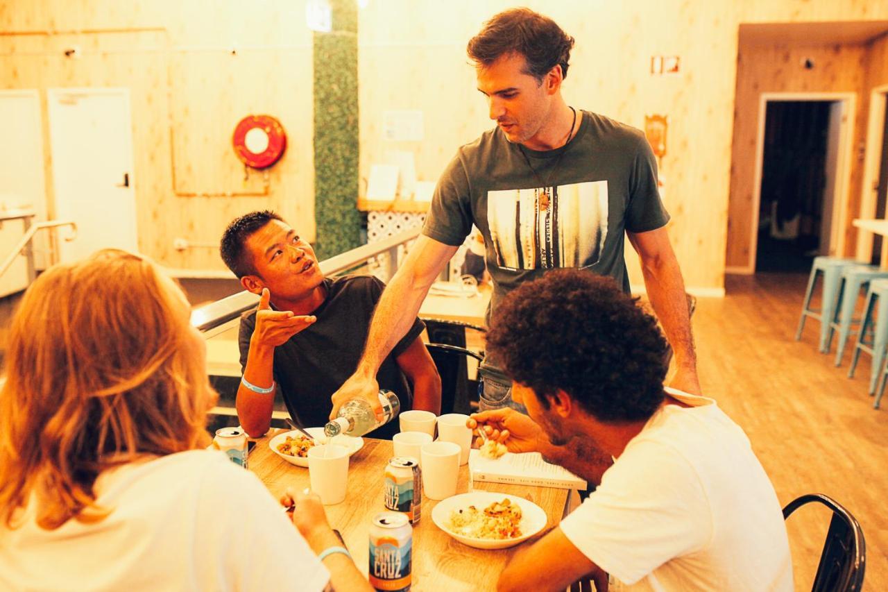 Tequila Sunrise Hostel Surfers Paradise Gold Coast Ngoại thất bức ảnh